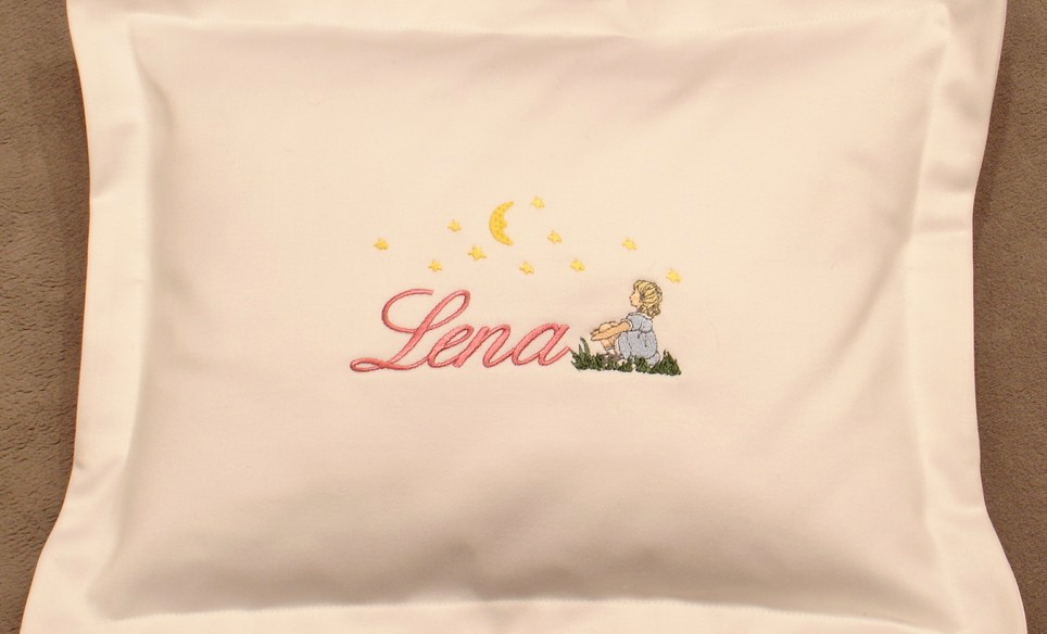 Sie sind auf der Suche nach einem persönlichen Kinderkissen? Kontaktieren Sie mich gerne in Neumünster. Sie sind auf der Suche nach einem persönlichen Kinderkissen? Kontaktieren Sie mich gerne in Neumünster.